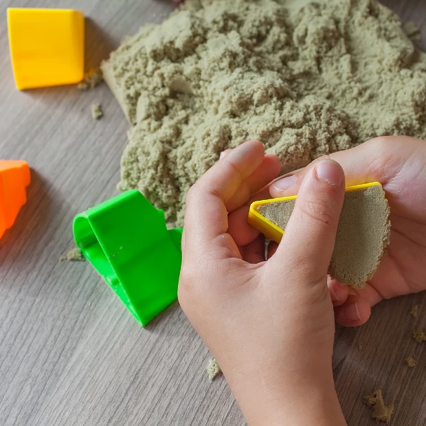 Kinetikus homok/gyurma